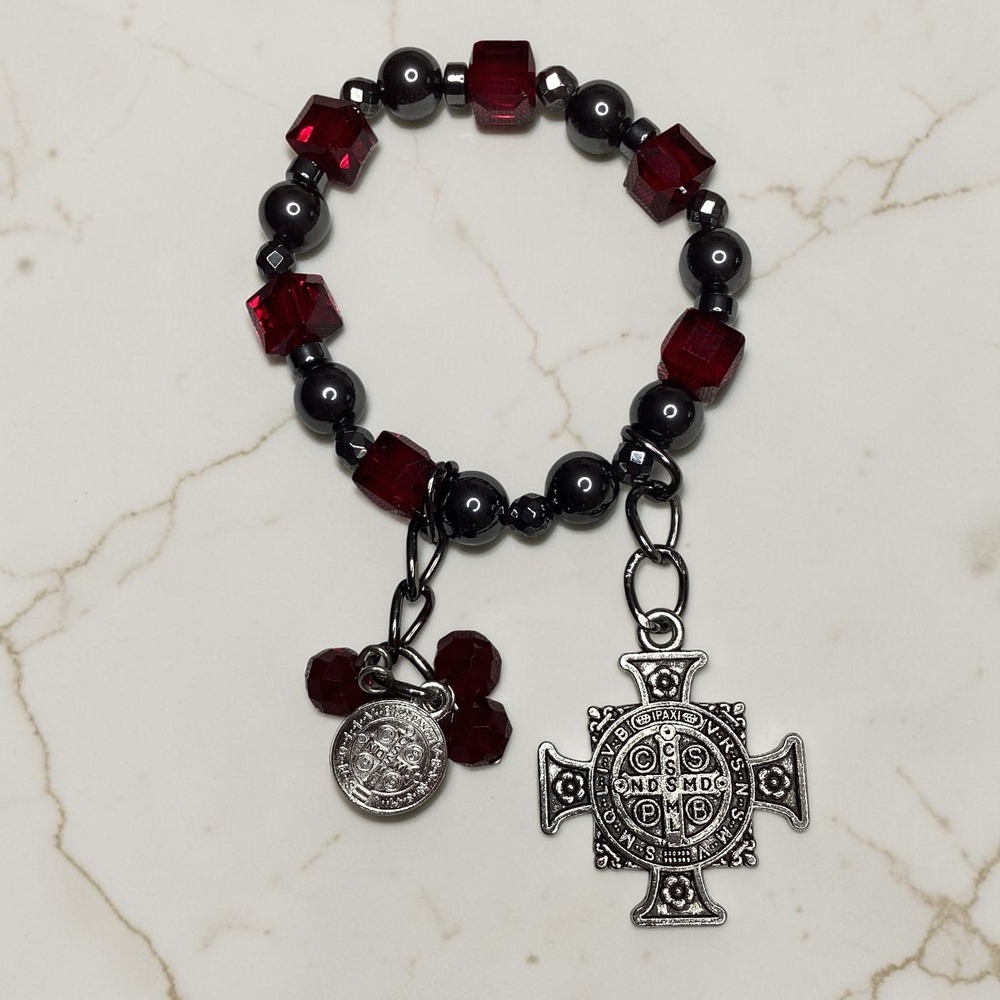 St Benedict Crucifix Stretch‎ Hematite Bracelet Red Gothic Religious Faith Charm